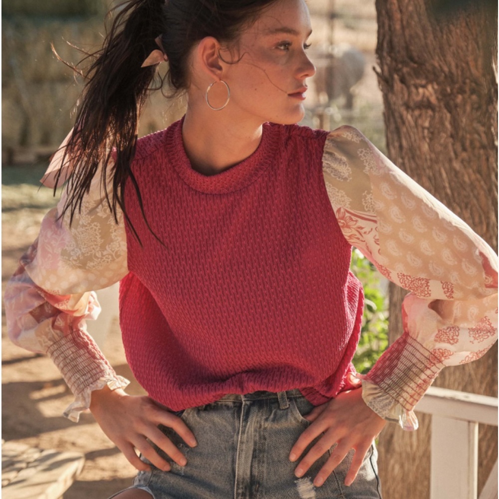 ShopEvelynne Pink Knit Top with Cream Patterned Sleeves